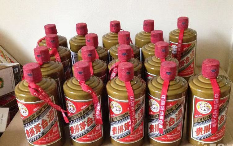 镶黄精品茅台酒回收